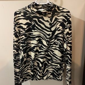 H & M Turtleneck